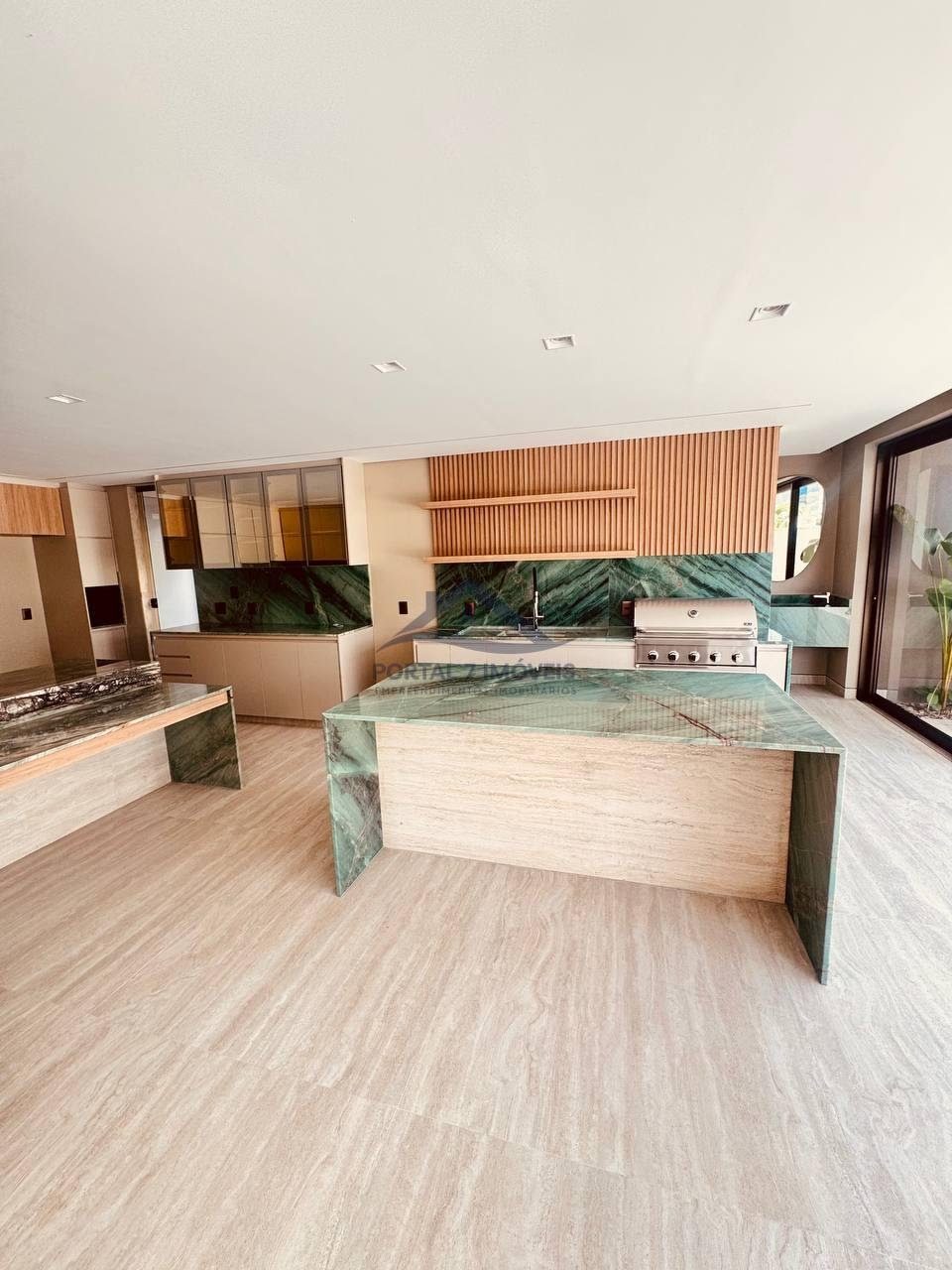 Casa à venda com 1 quarto, 3 suítes, 3 vagas e 350m² no Residencial Veredas, Sete Lagoas (MG) — foto 18 de 30