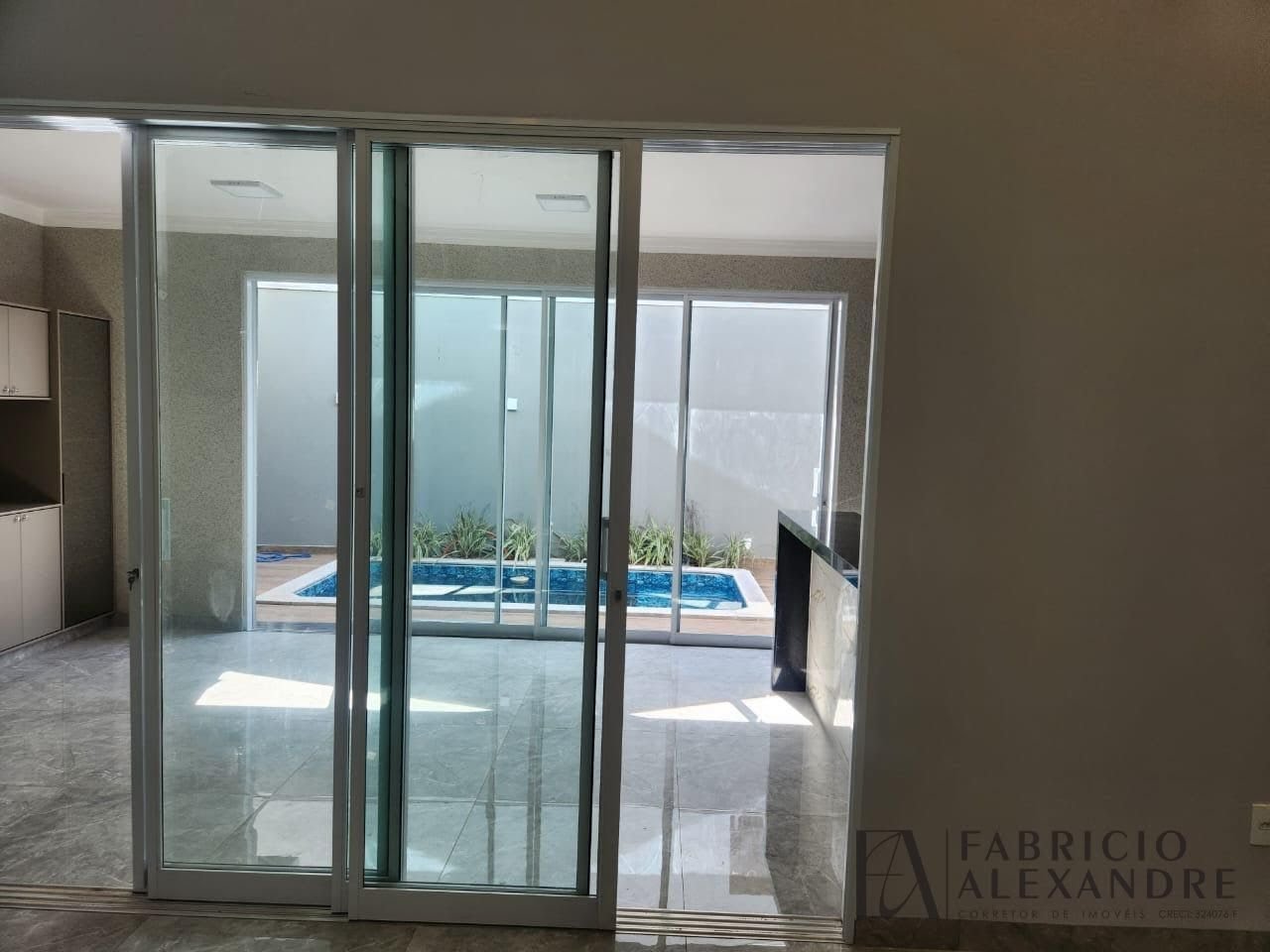 Casa à venda com 3 quartos, 3 suítes, 4 vagas e 206m² no Village Mirassol III, Mirassol (SP) — foto 2 de 5