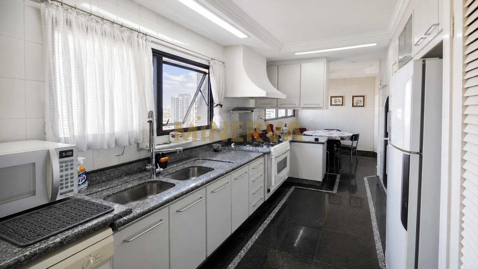 Apartamento à venda com 4 quartos, 3 suítes, 3 vagas e 245m² no Camargos, Guarulhos (SP) — foto 11 de 30