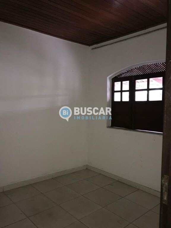 Casa à venda com 7 quartos, 1 suíte, 3 vagas e 289m² no Brasília, Feira de Santana (BA) — foto 12 de 12