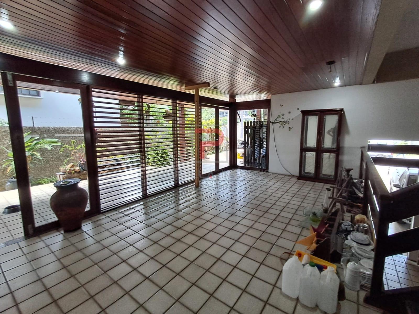 Casa à venda com 6 quartos, 5 suítes e 504m² no Jardim Oceania, João Pessoa (PB) — foto 12 de 30