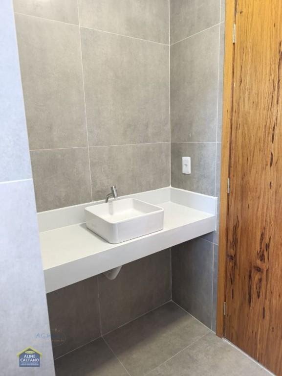 Casa à venda com 2 quartos, 1 suíte, 1 vaga e 99m² no Nova Mirim, Praia Grande (SP) — foto 8 de 30