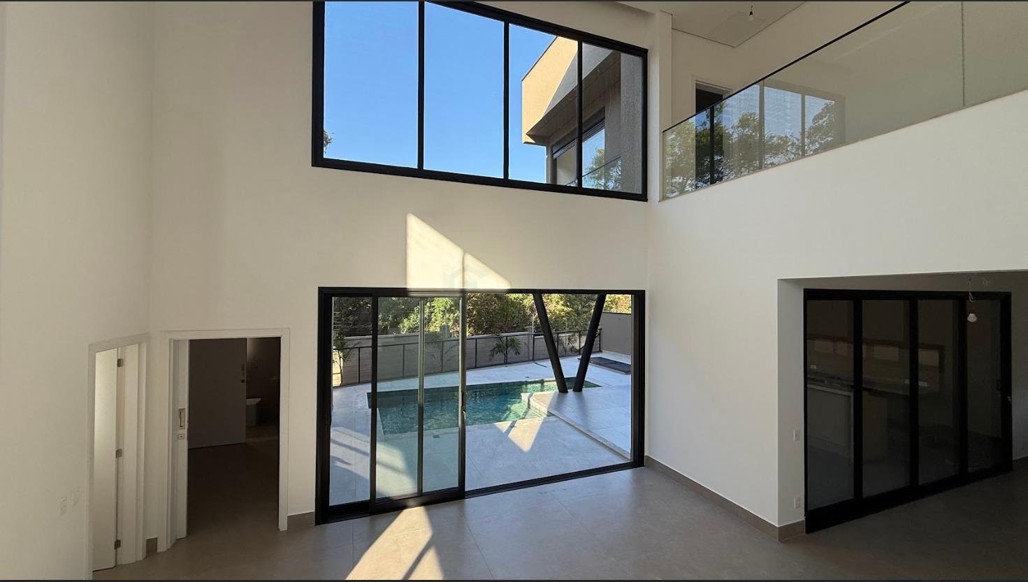 Casa à venda com 4 quartos, 4 suítes, 6 vagas e 399m² no Alphaville Nova Esplanada 2, Votorantim (SP) — foto 6 de 28