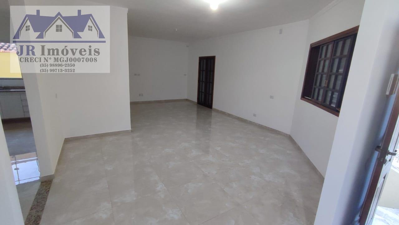 Casa à venda com 2 quartos, 1 suíte, 2 vagas e 280m² no Bps, Itajubá (MG) — foto 3 de 30