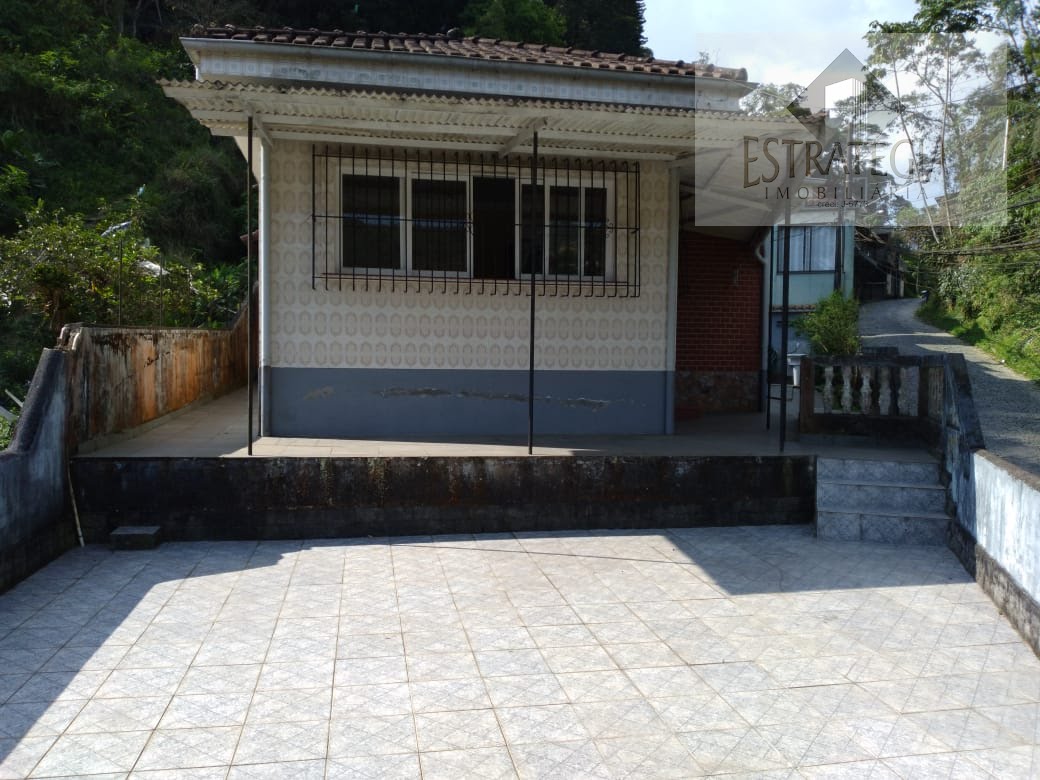 Casa à venda com 3 quartos, 3 banheiros, 2 vagas e 130m² no Bingen, Petrópolis (RJ) — foto 9 de 30