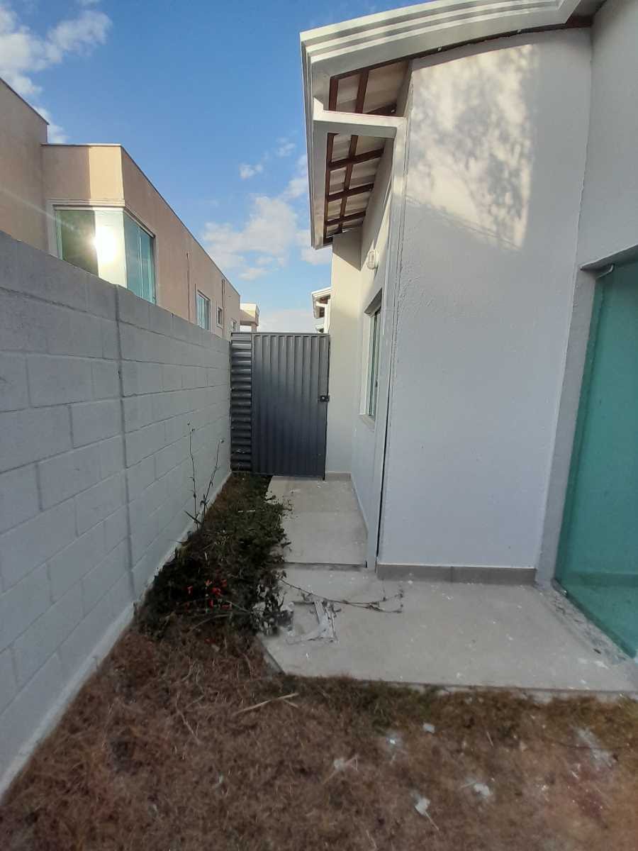 Casa à venda com 2 quartos, 1 banheiro, 1 vaga e 48m² no Novo Centro, Santa Luzia (MG) — foto 2 de 22