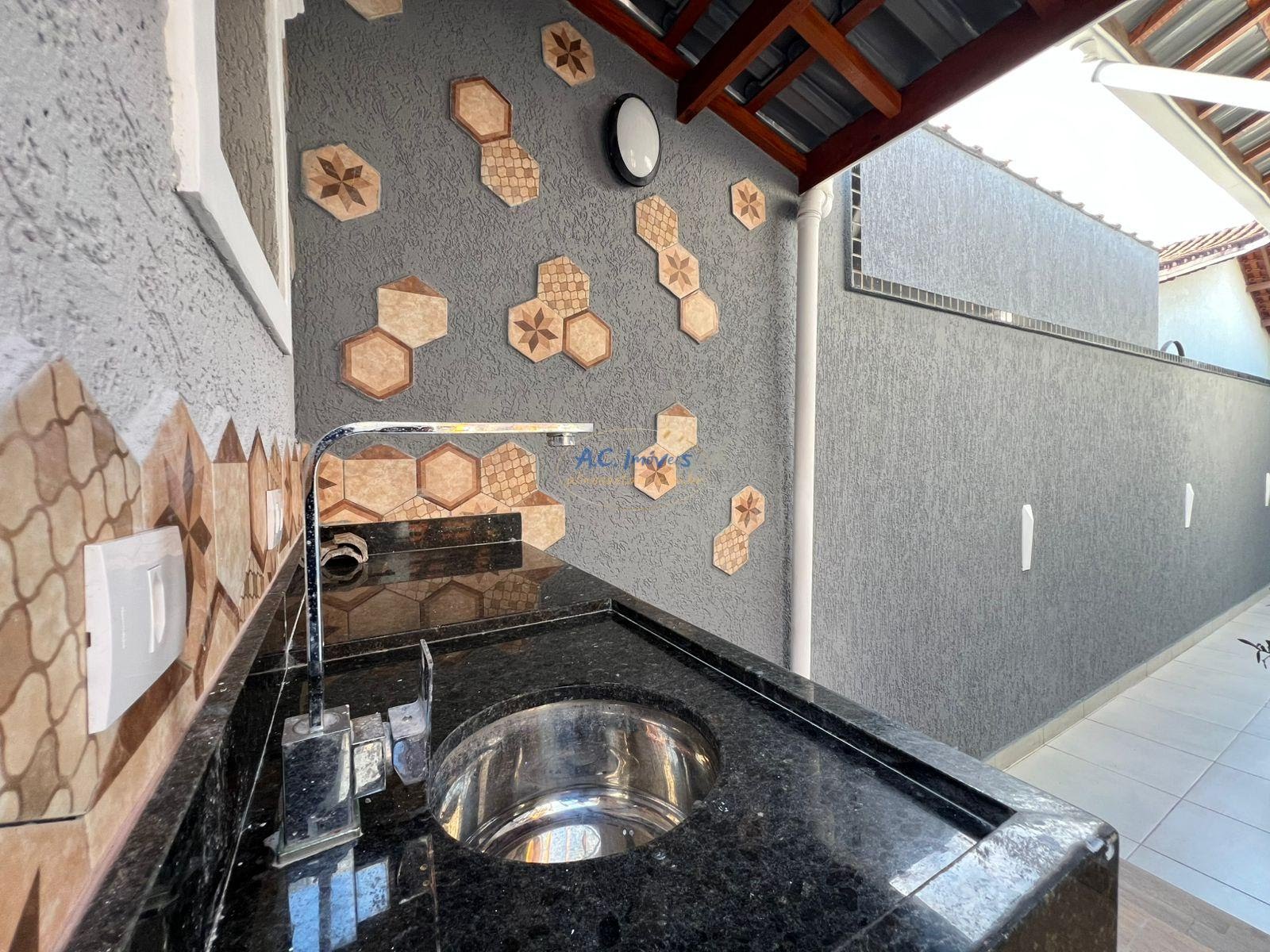 Casa à venda com 3 quartos, 2 suítes, 2 vagas e 118m² no Vilamar, Praia Grande (SP) — foto 12 de 22