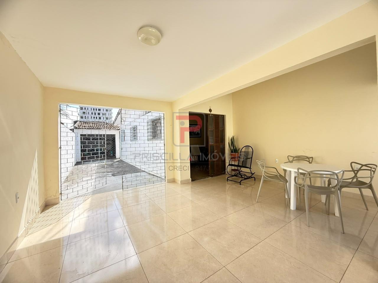 Casa à venda com 4 quartos, 1 suíte, 6 vagas e 240m² no Expedicionários, João Pessoa (PB) — foto 7 de 23