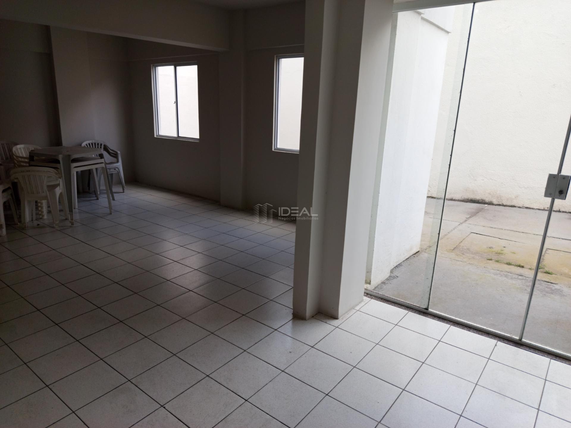 Apartamento à venda com 2 quartos, 1 banheiro, 1 vaga e 50m² no Centro, Campos dos Goytacazes (RJ) — foto 17 de 19
