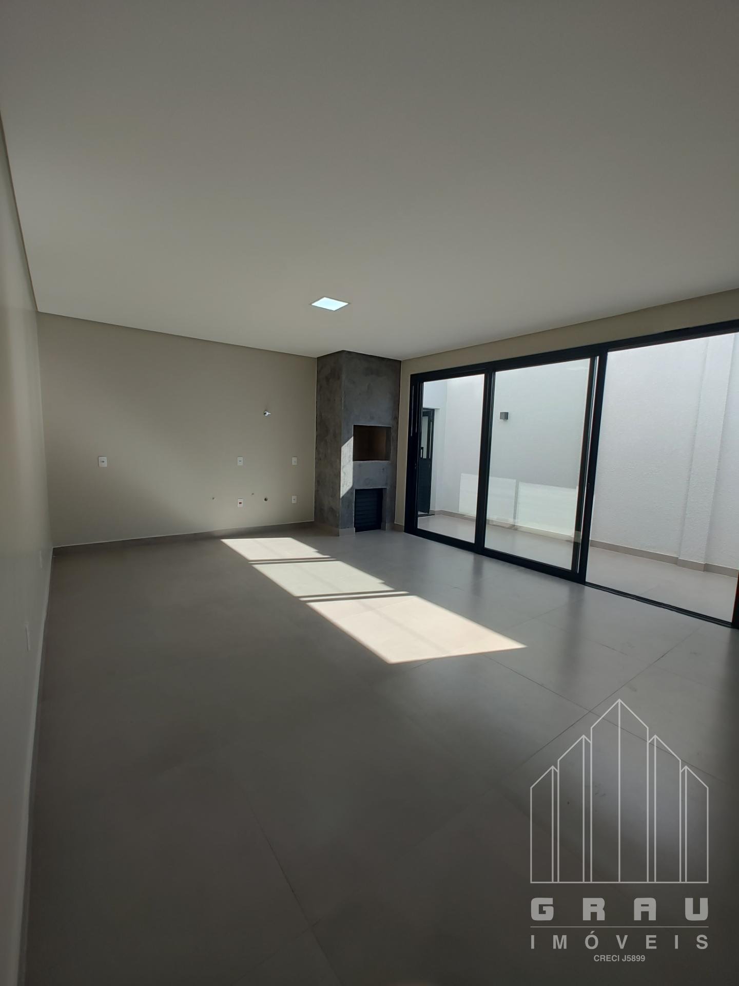 Casa Comercial em Vila Yolanda  -  Foz do Iguaçu