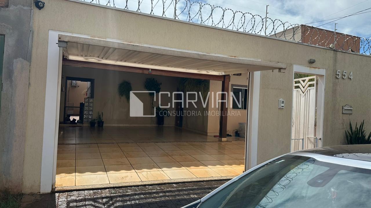 Casa à venda com 3 quartos, 1 suíte, 4 vagas e 135m² no Jardim Ouro Branco, Ribeirão Preto (SP) — foto 3 de 25