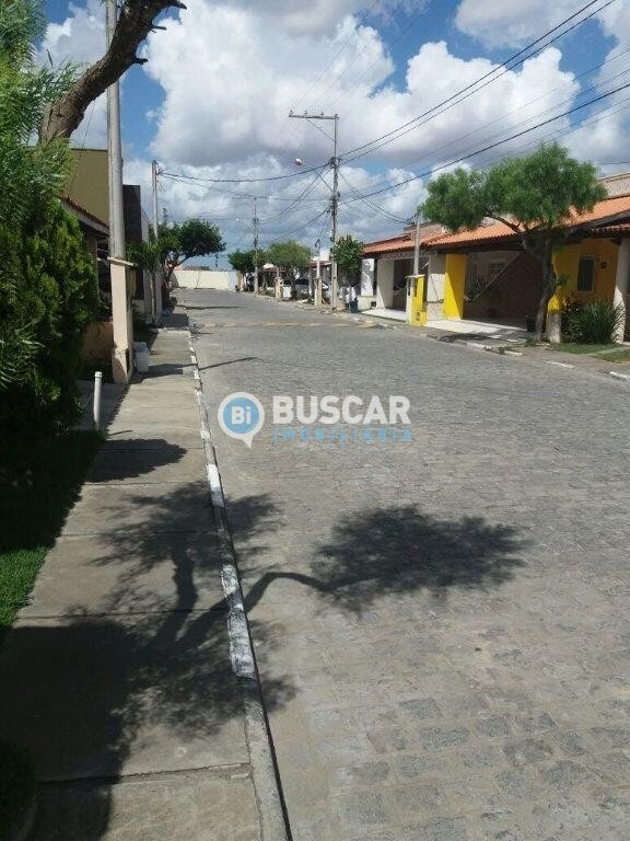 Casa à venda com 3 quartos, 1 suíte, 2 vagas e 162m² no Papagaio, Feira de Santana (BA) — foto 17 de 17