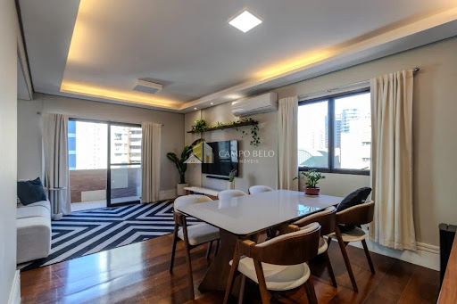Apartamento 3 Dormitórios em Moema, São Paulo à Venda