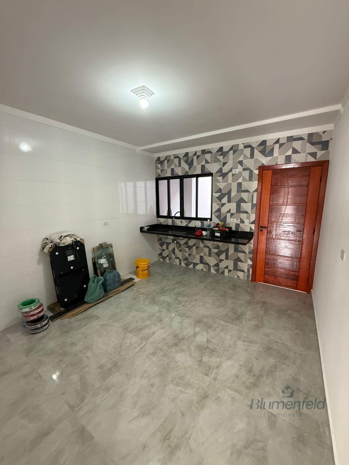 Casa à venda com 2 quartos, 2 suítes, 3 vagas e 90m² no Jardim Rio Negro, Itaquaquecetuba (SP) — foto 9 de 14