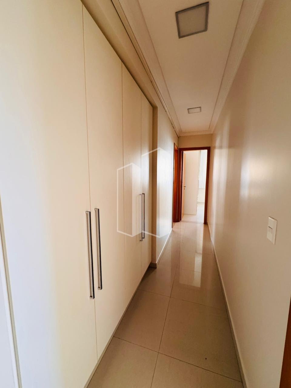 Apartamento à venda com 3 quartos, 3 suítes, 2 vagas e 140m² no Setor Bueno, Goiânia (GO) — foto 7 de 22