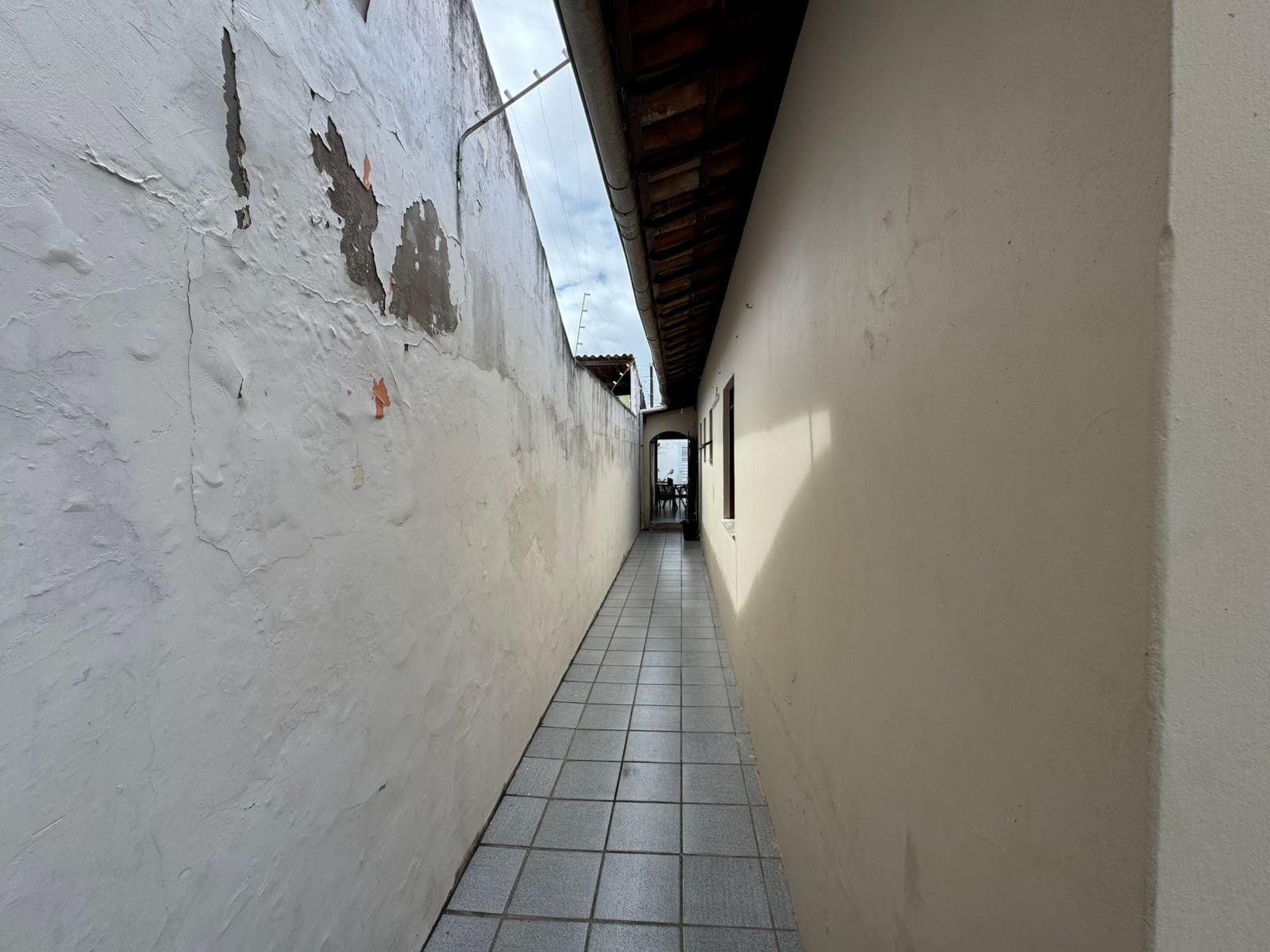 Casa à venda com 3 quartos, 2 suítes, 3 vagas e 180m² no Serraria Brasil, Feira de Santana (BA) — foto 15 de 18