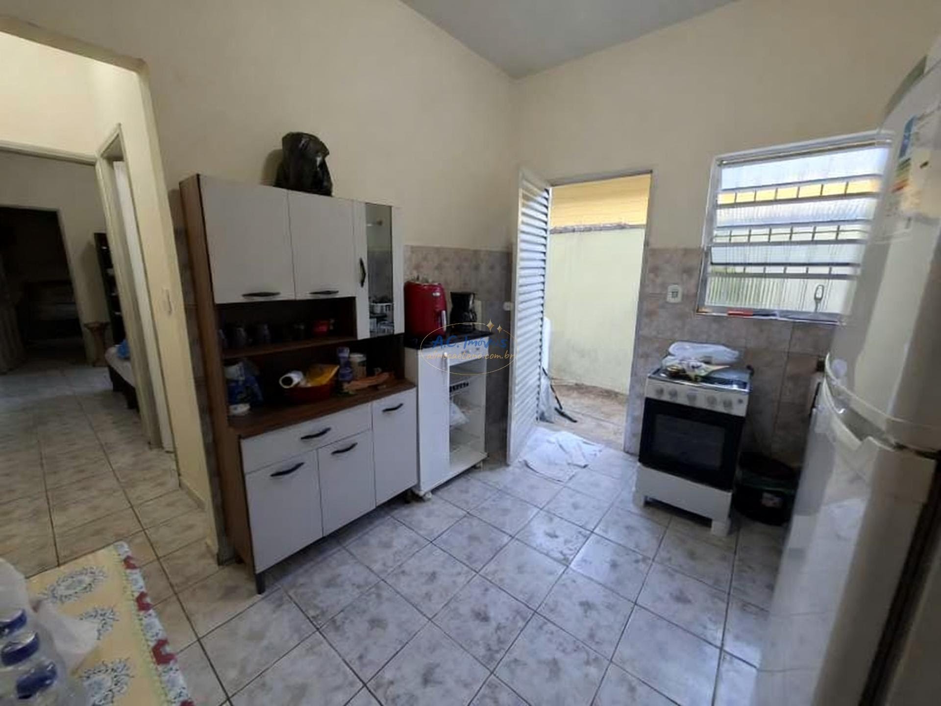 Casa à venda com 2 quartos, 2 banheiros, 4 vagas e 70m² no Nova Mirim, Praia Grande (SP) — foto 7 de 10