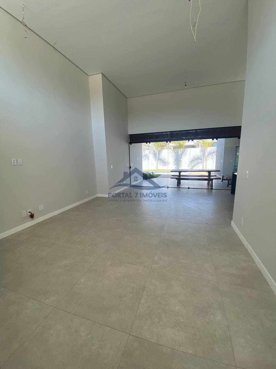 Casa à venda com 3 quartos, 1 suíte, 2 vagas e 207m² no Residencial Veredas, Sete Lagoas (MG) — foto 4 de 21