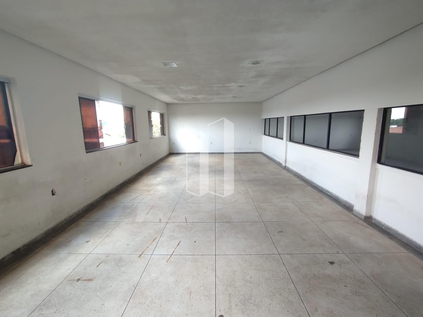 Comercial para alugar com 3 banheiros e 316m² no Setor Garavelo, Aparecida de Goiânia (GO) — foto 18 de 23