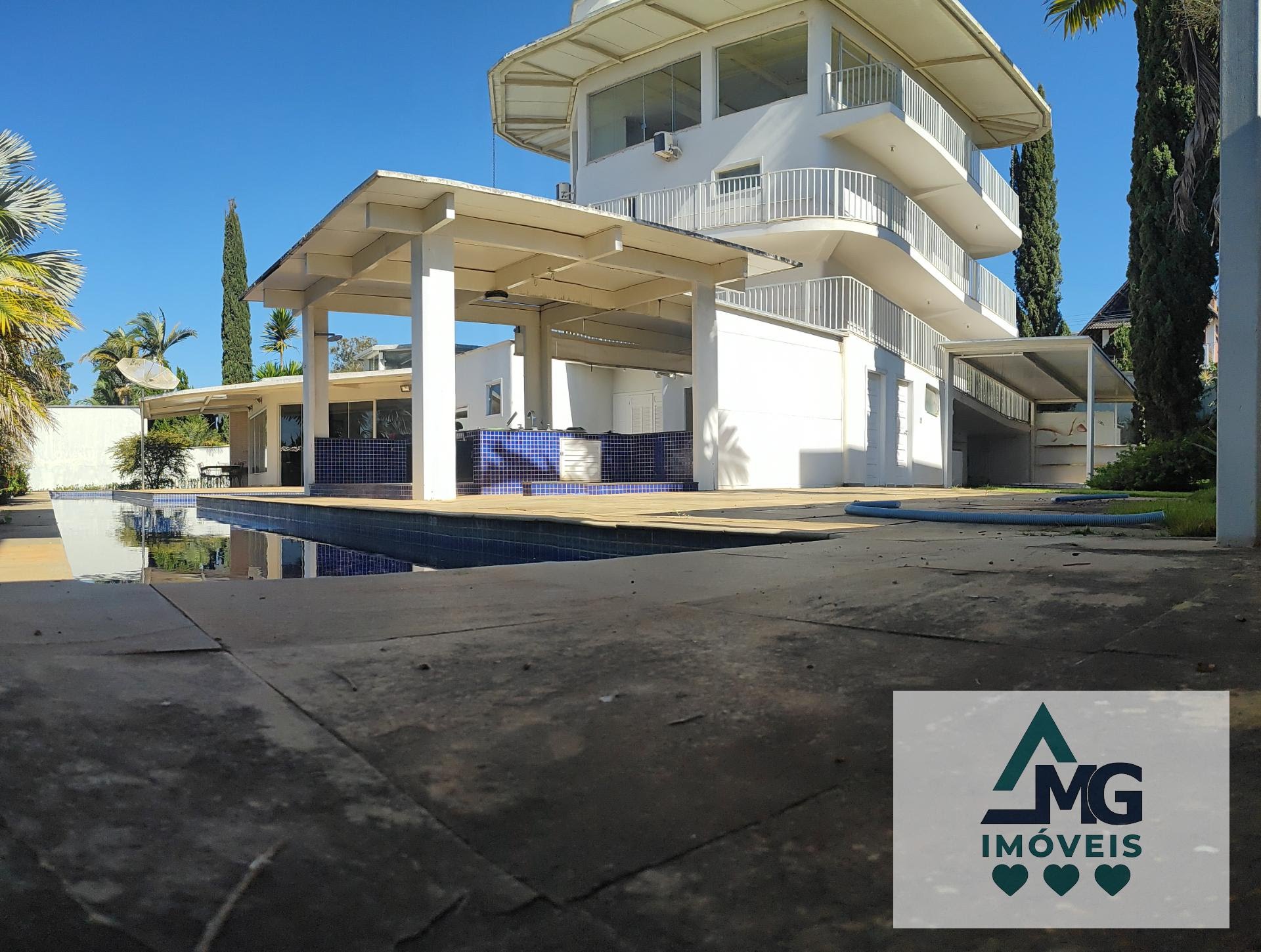 Casa à venda com 5 quartos, 3 suítes, 5 vagas e 842m² no Jardim Umuarama, Três Corações (MG) — foto 17 de 27