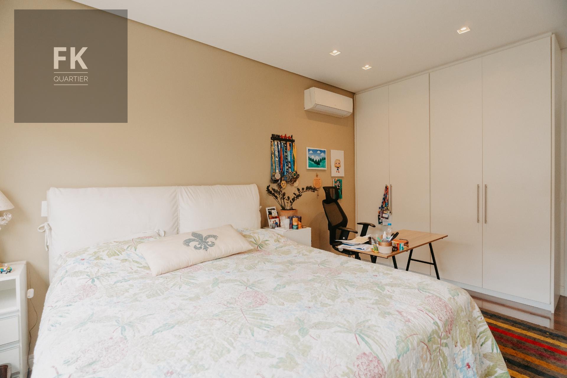 Casa à venda com 4 quartos, 4 suítes, 4 vagas e 385m² no Colinas da Anhanguera, Santana de Parnaíba (SP) — foto 26 de 30