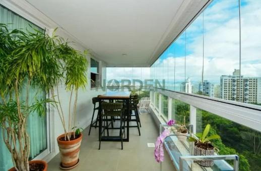 Apartamento de 167 m² com 3 quartos no Orla Marítima Residence, Centro