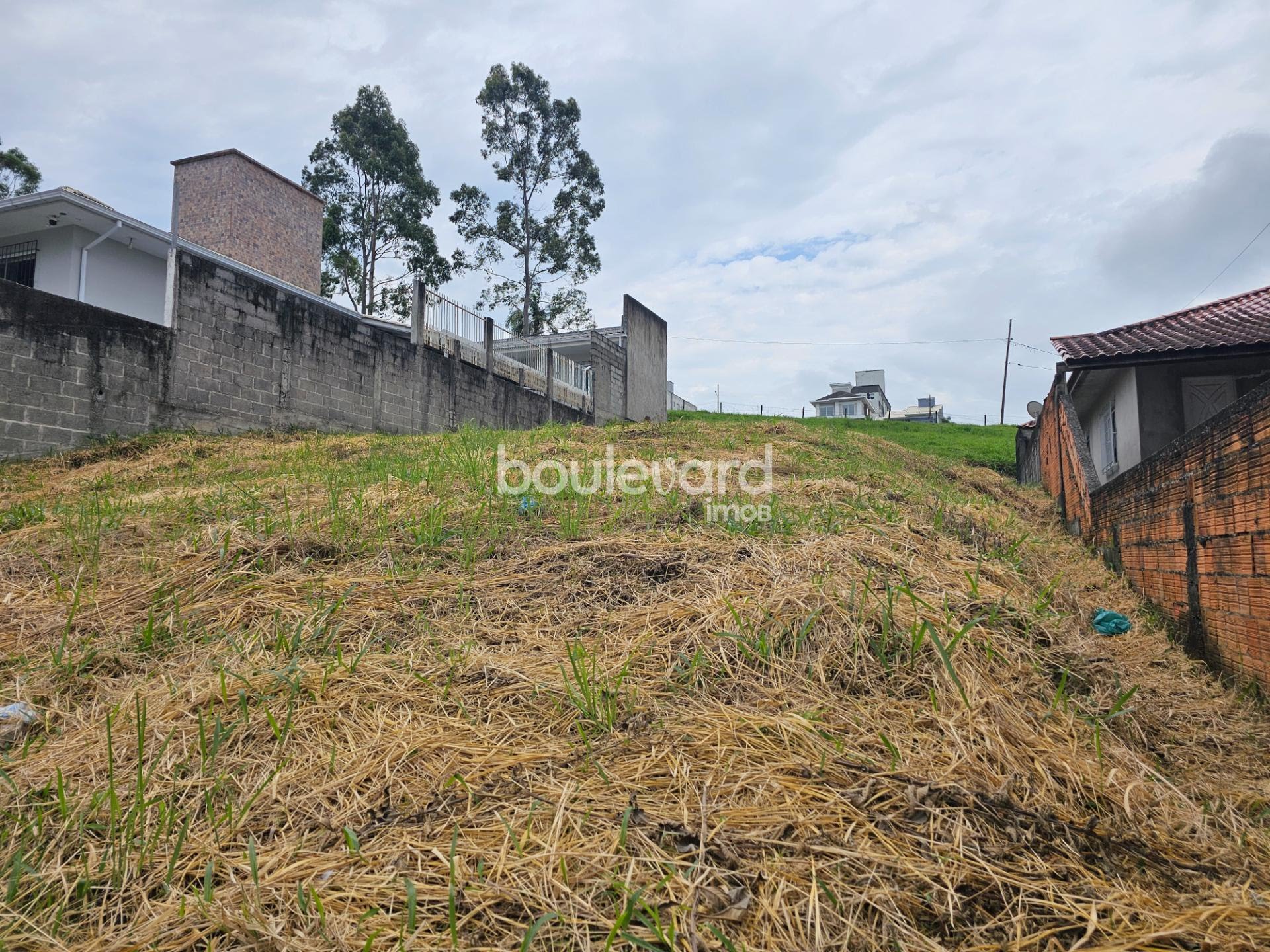 Terreno à venda com 360m² de terreno no Areias, São José (SC) — foto 4 de 4