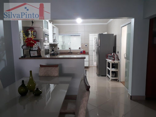 Casa Sobrado em Vila Paulista  -  Taubaté