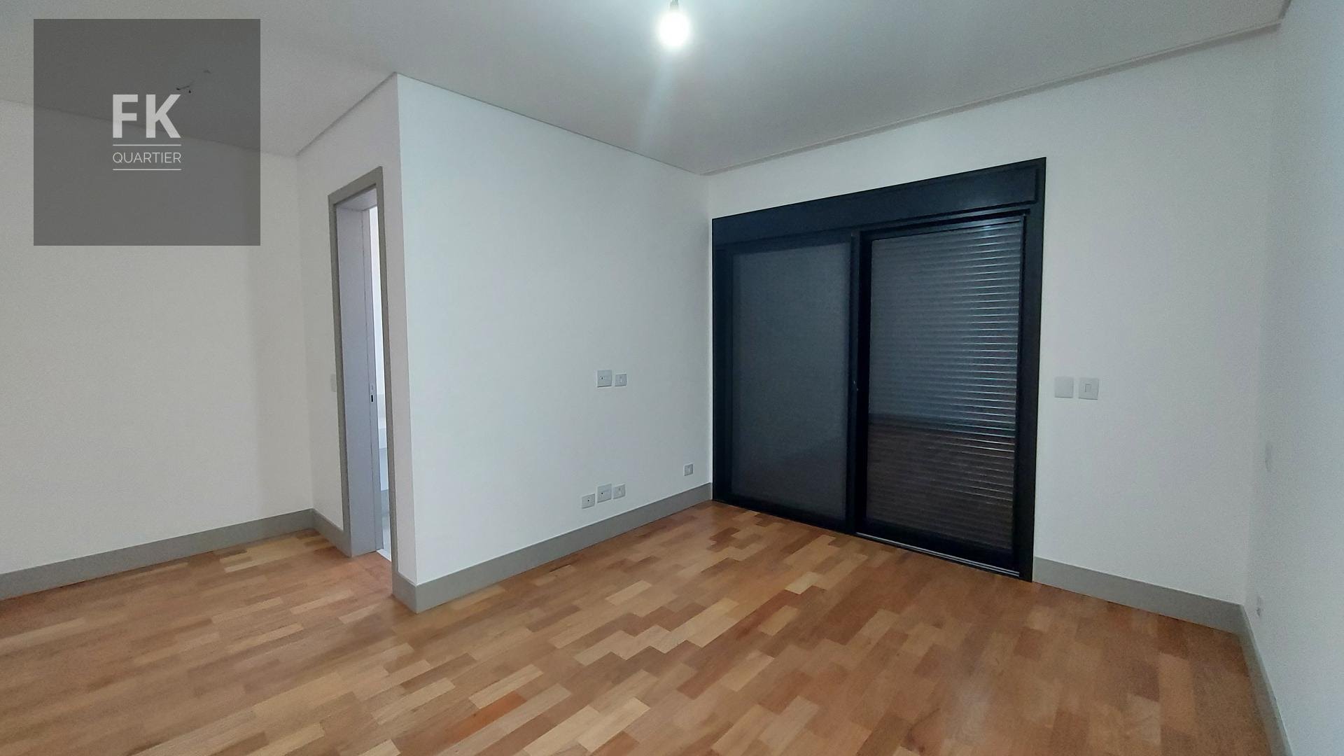 Casa à venda com 4 quartos, 4 suítes, 6 vagas e 452m² no Colinas da Anhanguera, Santana de Parnaíba (SP) — foto 14 de 20