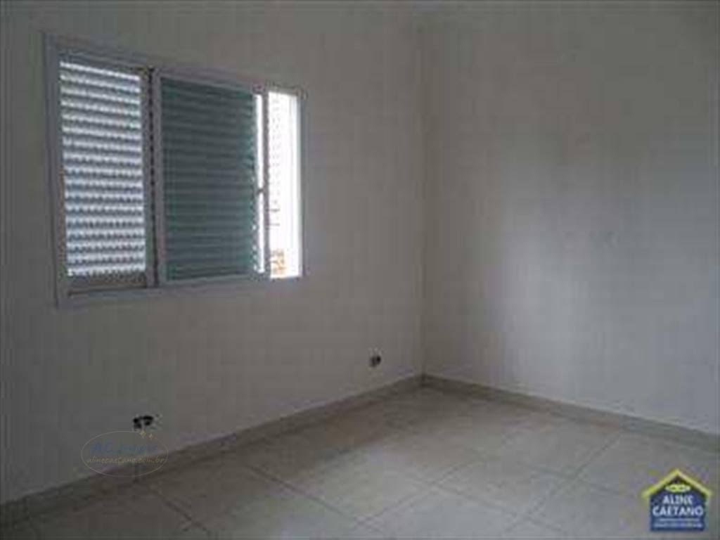 Casa à venda com 6 quartos, 2 suítes, 8 vagas e 500m² no Vila Tupi, Praia Grande (SP) — foto 9 de 16