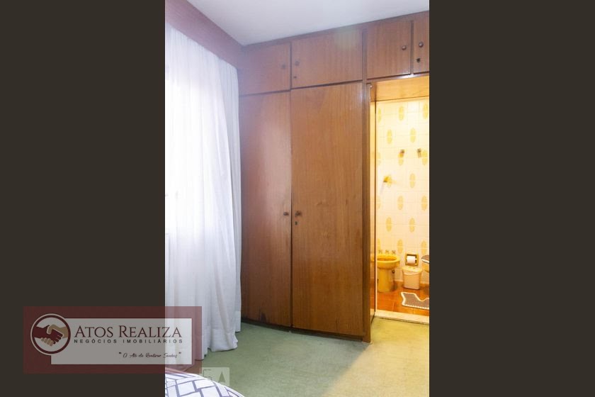 Casa à venda com 3 quartos, 3 suítes, 2 vagas e 300m² no Interlagos, São Paulo (SP) — foto 18 de 30