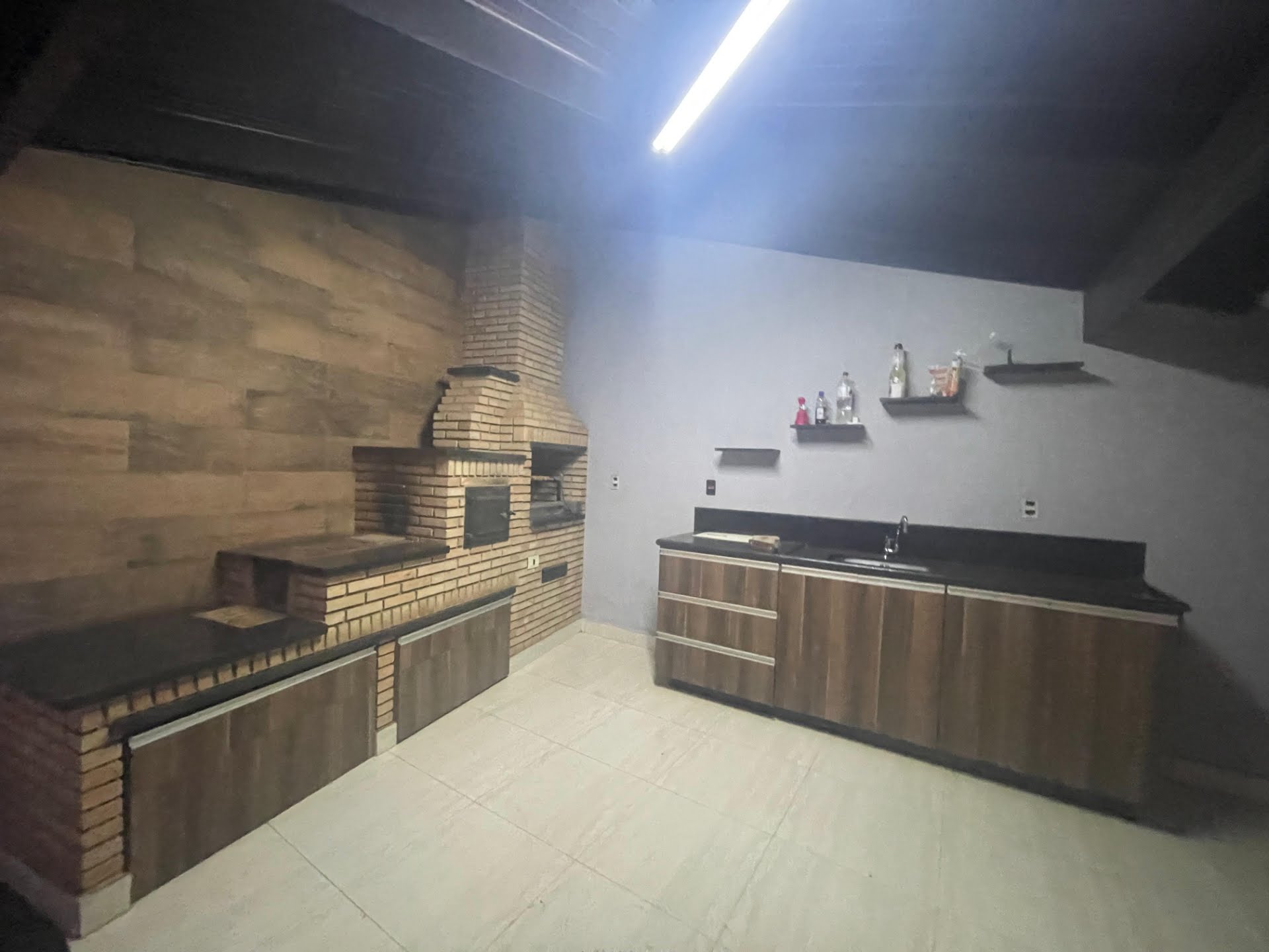 Casa à venda com 4 quartos, 1 suíte, 2 vagas e 223m² no Centro, Paracatu (MG) — foto 28 de 30