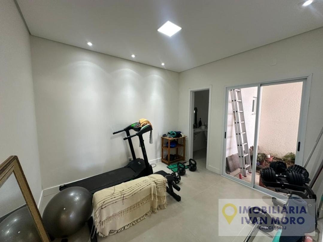Casa à venda com 4 quartos, 4 suítes, 3 vagas e 567m² no João Paulo, Florianópolis (SC) — foto 10 de 29