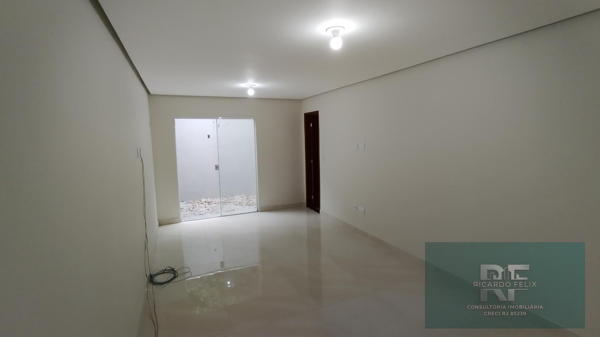 Casa à venda com 3 quartos, 2 suítes, 3 vagas e 240m² no Costazul, Rio das Ostras (RJ) — foto 18 de 25