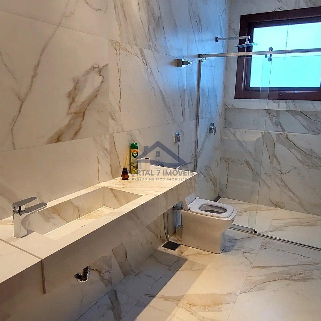 Casa à venda com 4 quartos, 3 suítes, 4 vagas e 400m² no Esplanada do Moinho, Sete Lagoas (MG) — foto 10 de 14