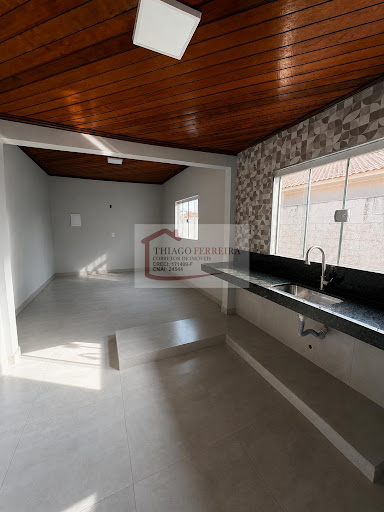Casa em Jardim Lagoinha  -  Santa Rita do Passa Quatro