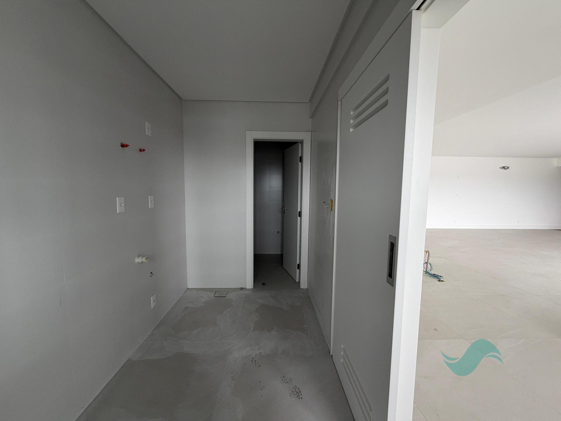 Apartamento à venda com 3 suítes, 5 vagas e 235m² no Jurerê Internacional, Florianópolis (SC) — foto 15 de 21