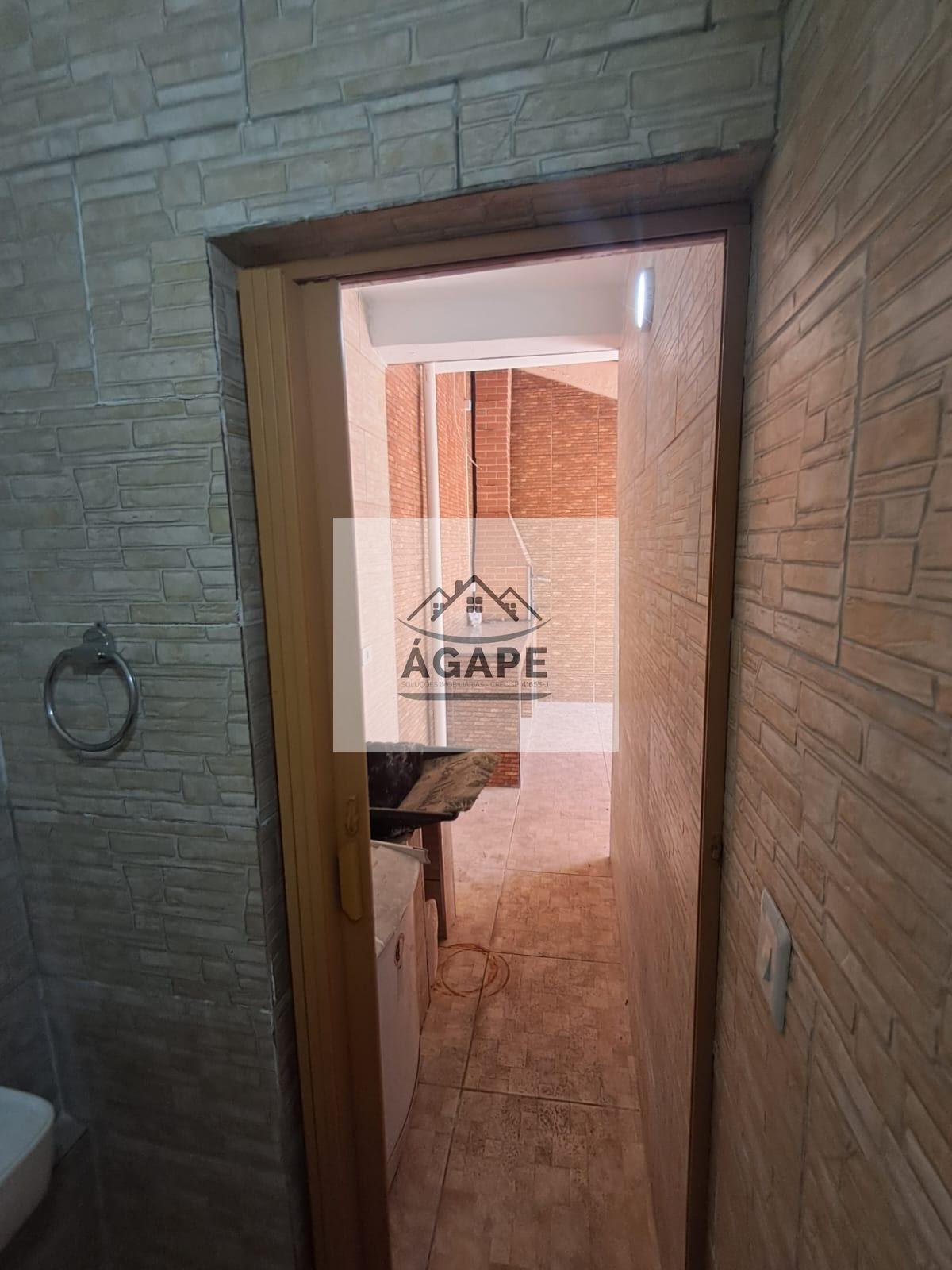 Casa à venda com 2 quartos, 1 banheiro, 2 vagas e 140m² no Jardim das Rosas (zona Oeste), São Paulo (SP) — foto 10 de 25
