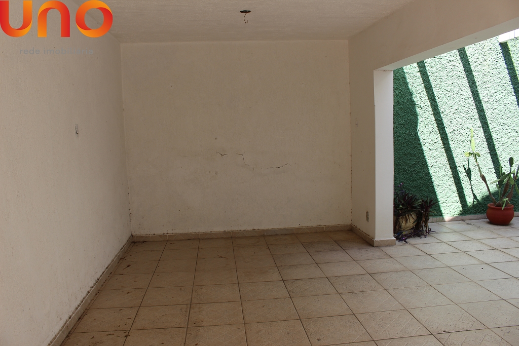 Casa para alugar com 4 quartos, 1 suíte, 4 vagas e 380m² no Parque Tamandaré, Campos dos Goytacazes (RJ) — foto 10 de 30