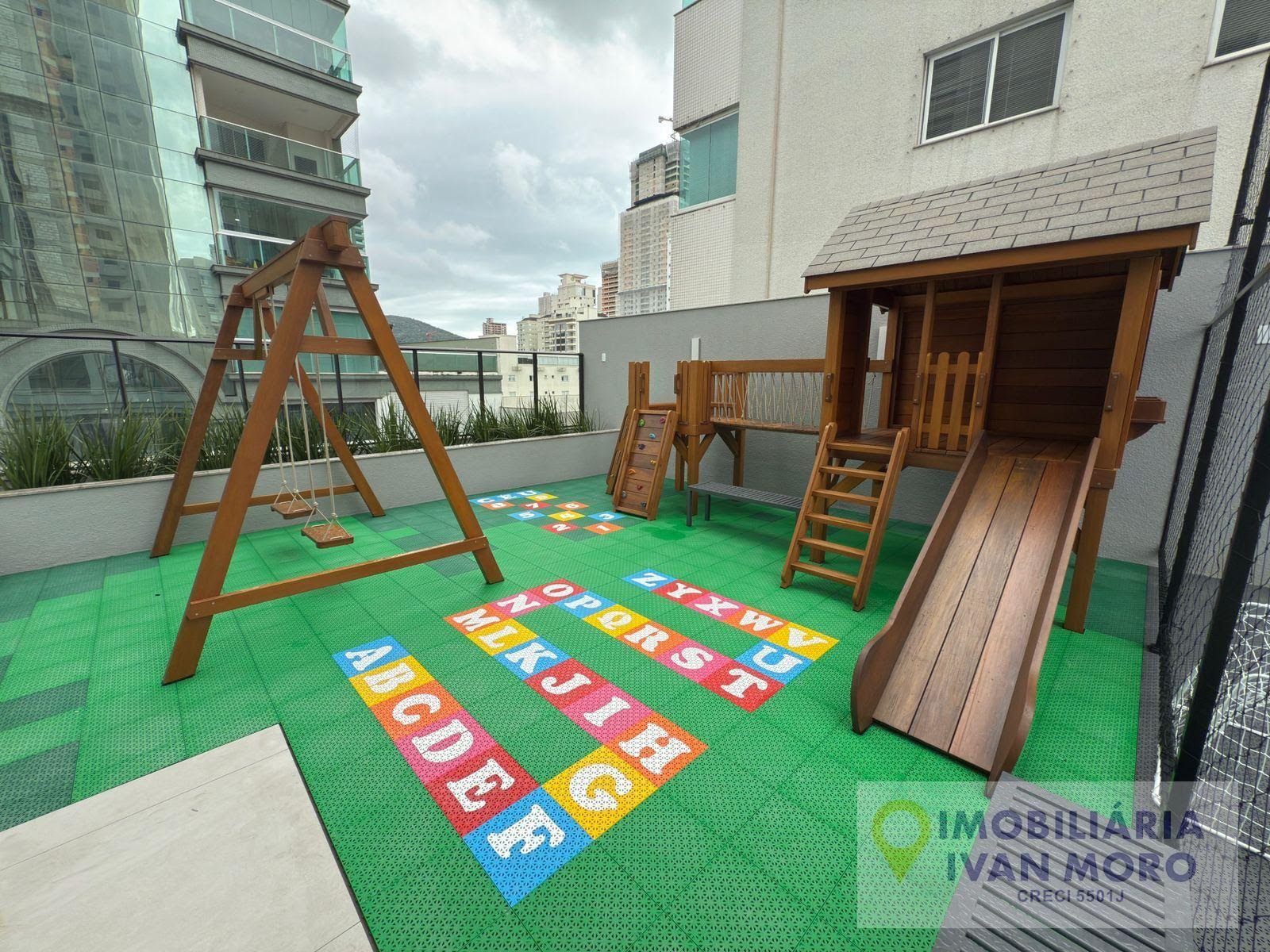 Apartamento à venda com 3 quartos, 3 suítes, 2 vagas e 127m² no Centro, Itapema (SC) — foto 11 de 19