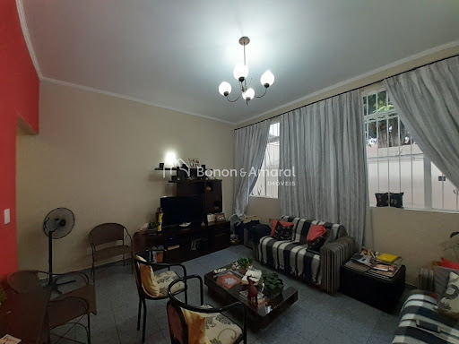 Casa, 3 quartos, 181 m² - Foto 1