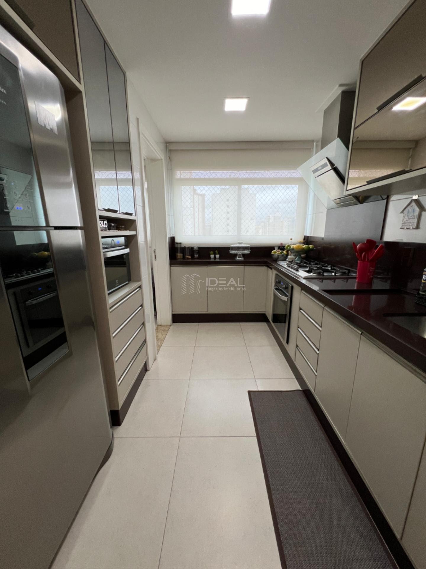 Apartamento à venda com 3 quartos, 1 suíte, 2 vagas e 120m² no Parque Tamandaré, Campos dos Goytacazes (RJ) — foto 8 de 24