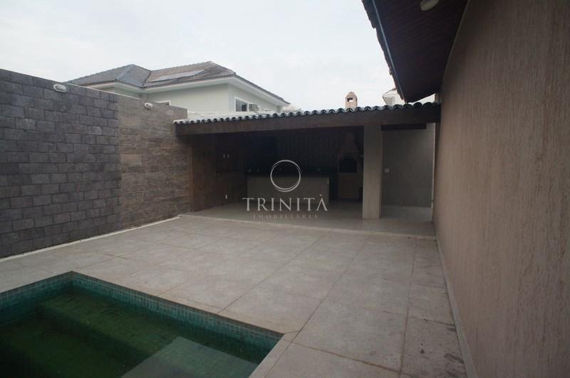piscina-trinitaimobiliaria-riomar7