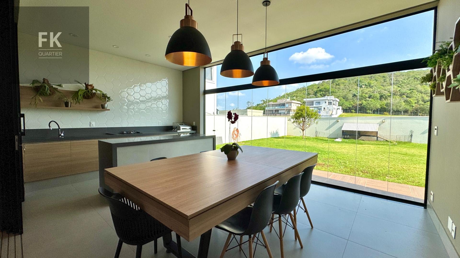 Casa à venda com 4 quartos, 4 suítes, 5 vagas e 322m² no Alphaville, Santana de Parnaíba (SP) — foto 5 de 24