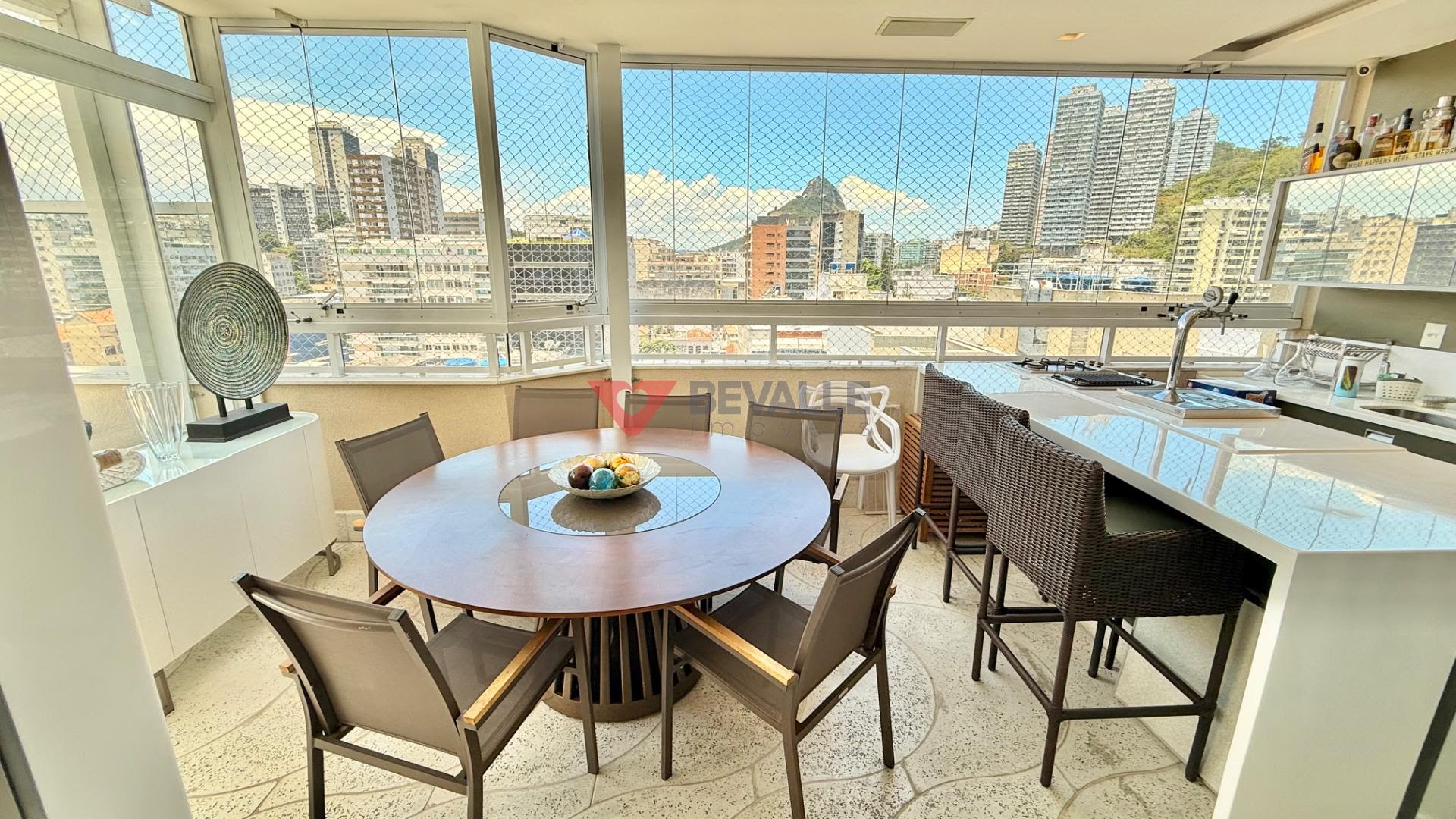 Cobertura à venda com 4 quartos, 2 suítes, 2 vagas e 210m² no Botafogo, Rio de Janeiro (RJ) — foto 8 de 30