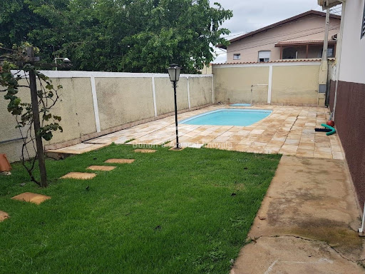 Casa, 3 quartos, 200 m² - Foto 1
