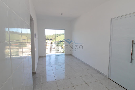 Sala de estar e cozinha