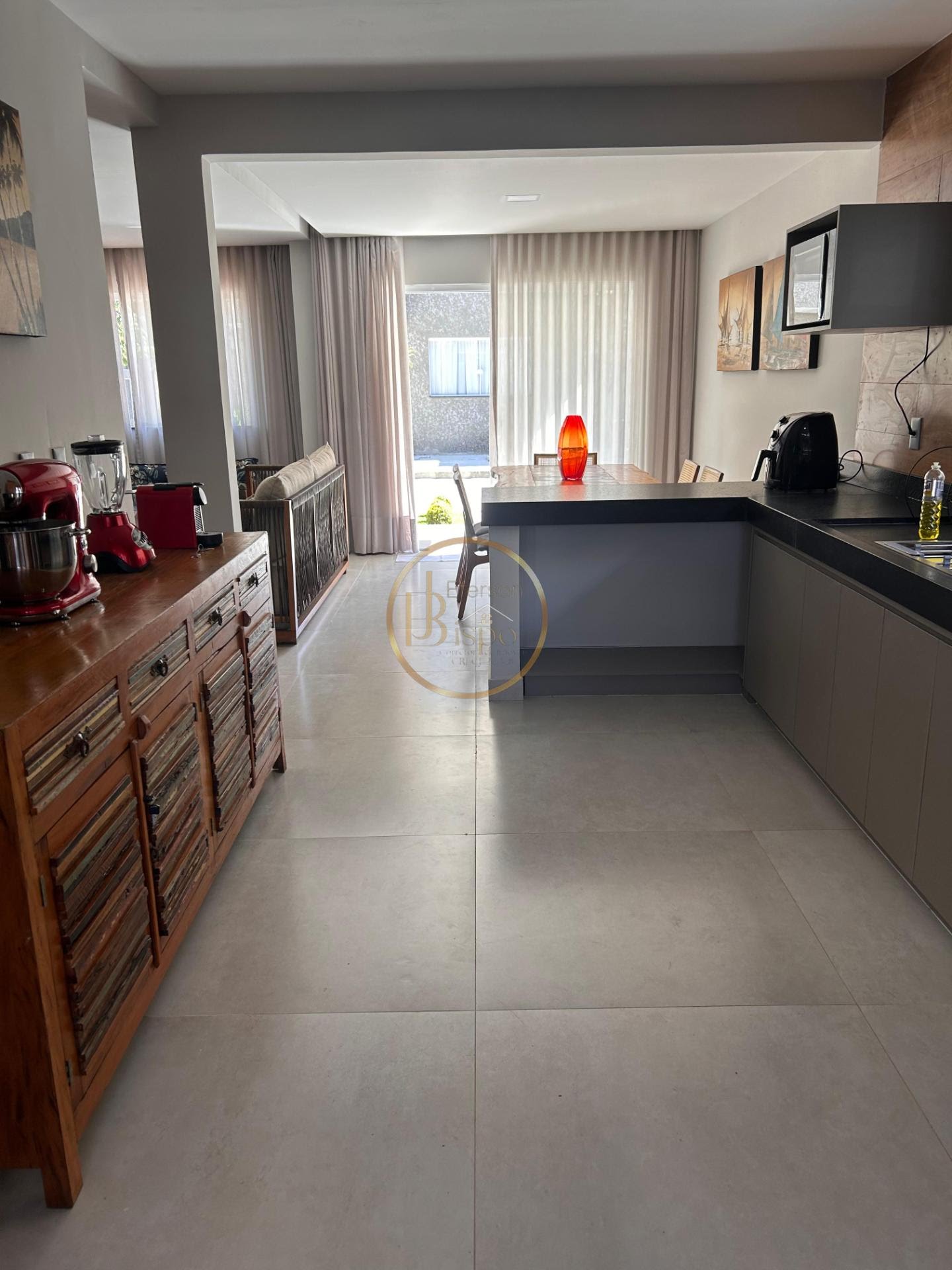 Casa à venda com 4 quartos, 5 banheiros, 2 vagas e 180m² no Arraial D'ajuda ( Estrada da Balsa ), Porto Seguro — foto principal