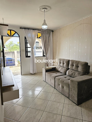 Casa de 3 Dormitórios | 1 Suíte | Serraria | São José