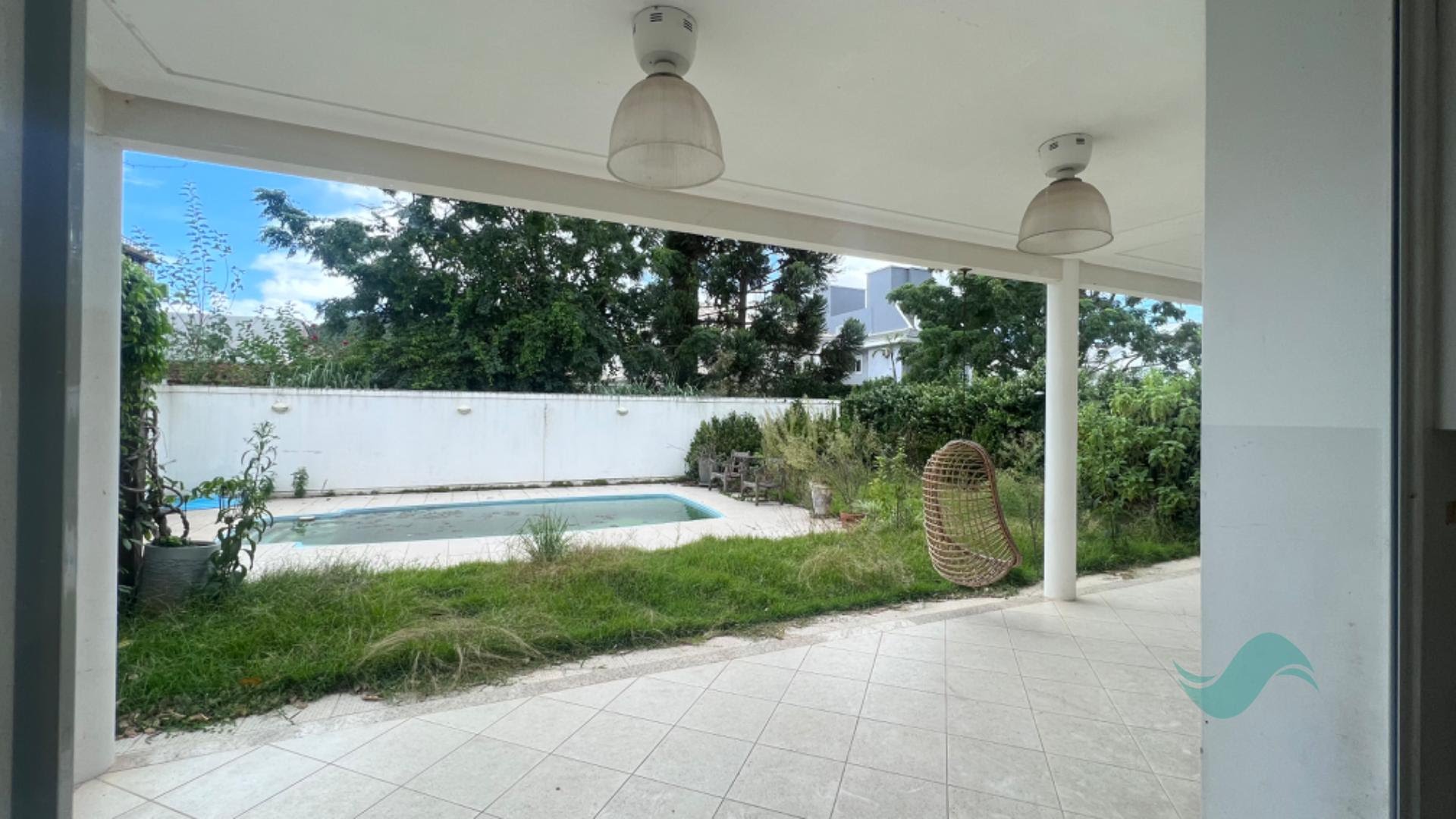 Casa à venda com 4 quartos, 3 suítes, 2 vagas e 286m² no Jurerê, Florianópolis (SC) — foto 22 de 23